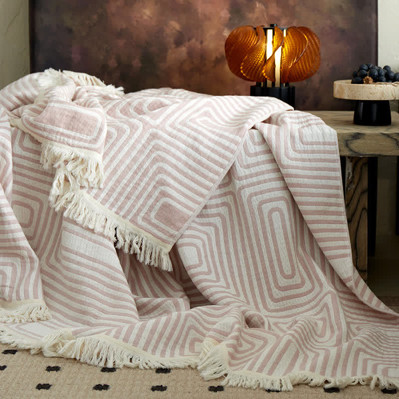 Geometric Labyrinth Pattern Cotton Gauze Blanket - image 1