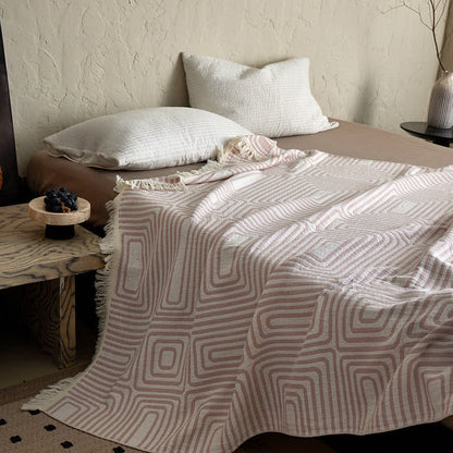Geometric Labyrinth Pattern Cotton Gauze Blanket - image 5