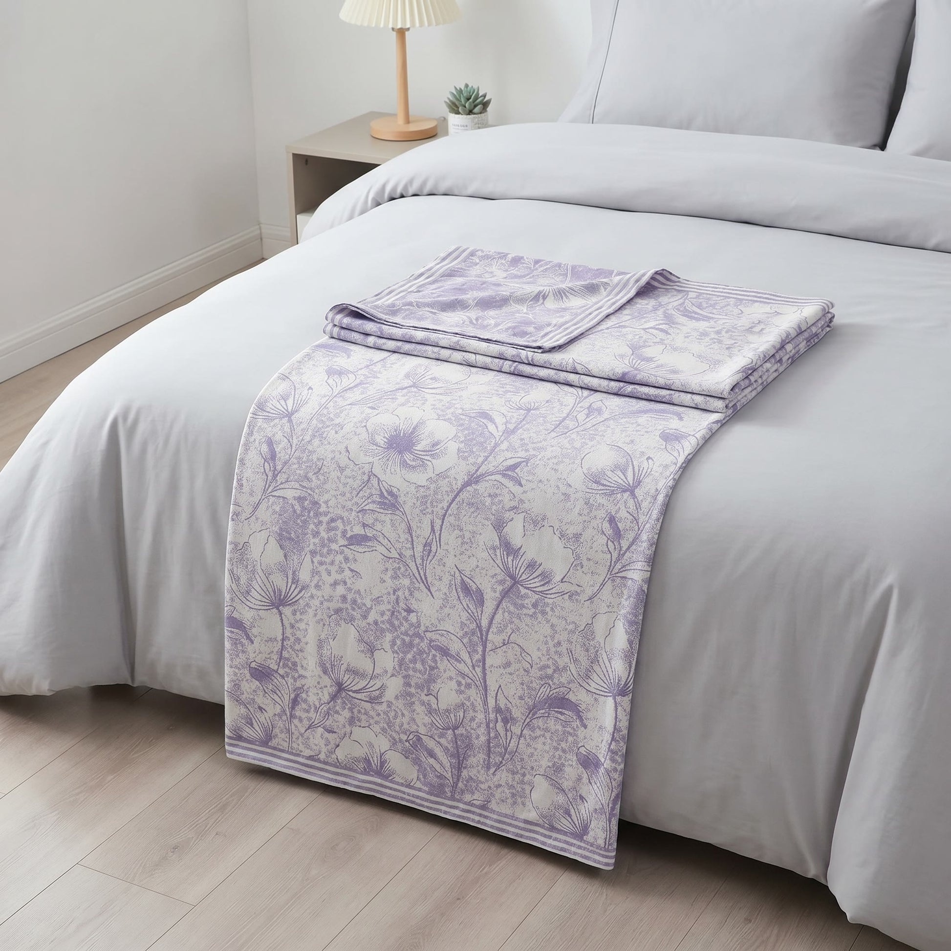 Multicolor Floral Vine Cotton Gauze Quilt - image 1