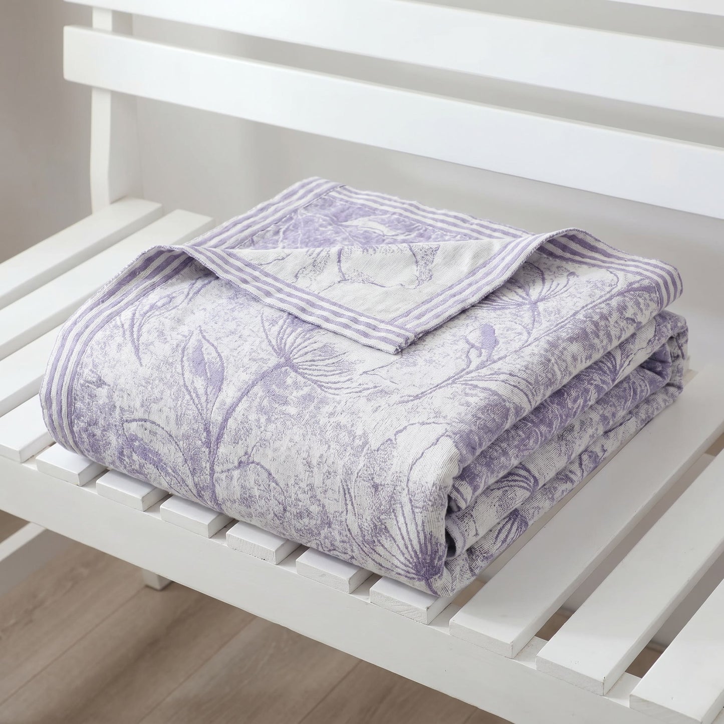 Multicolor Floral Vine Cotton Gauze Quilt - image 4