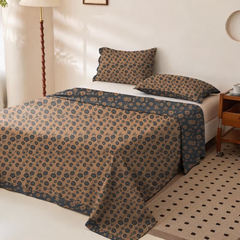 Dark Botanical Cotton Double Gauze Bedspread - image 3