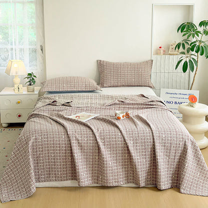 Modern Geometric Pattern Jacquard Cotton Quilt - image 1