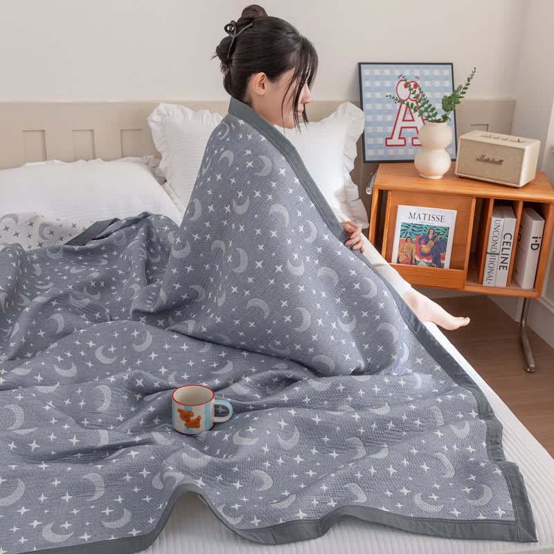 Reversible Moon & Star Cotton Quilt - image 10
