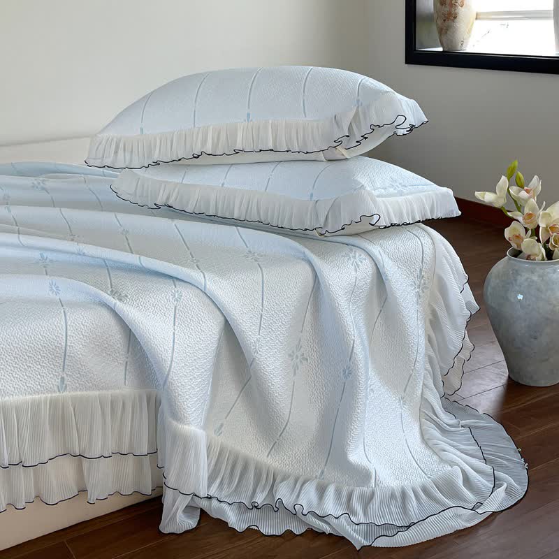 Ruffled Vertical Floral Bedspread Set - image 5