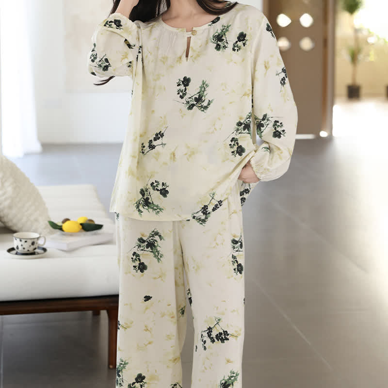 Pastoral Floral Long Sleeve Women's Pajamas - image 6