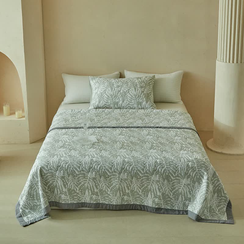 Tropical Palm Leaf Reversible Quilt Set - image 5
