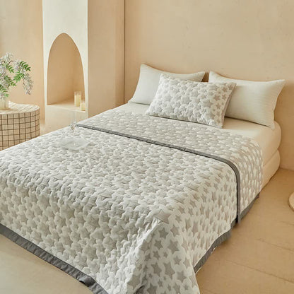 Neutral Star Pattern Reversible Quilt Set - image 4