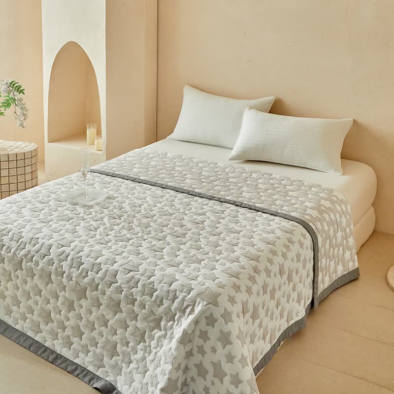 Neutral Star Pattern Reversible Quilt Set - image 10