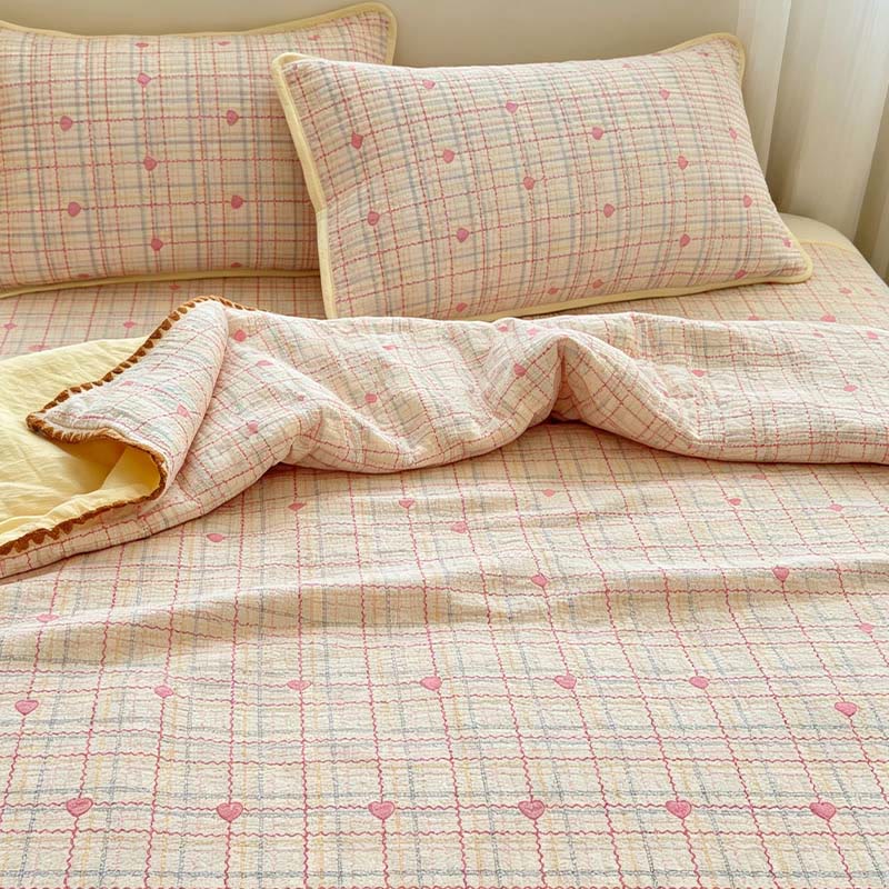 Sweetheart Beige Quilted Polyester Bedding Set - image 2
