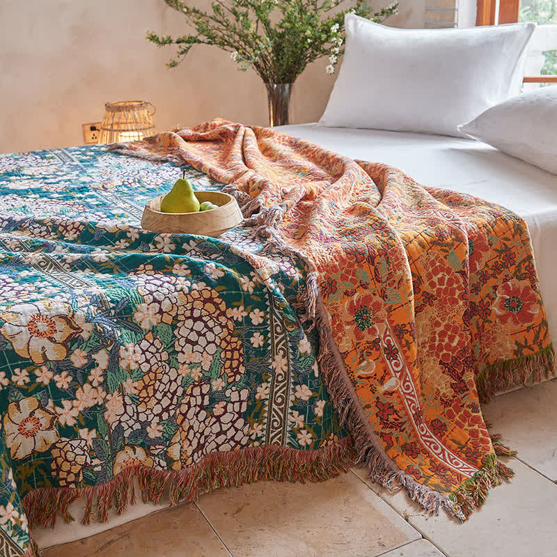 Reversible Botanical Muslin Quilt with Retro Fringe - image 4