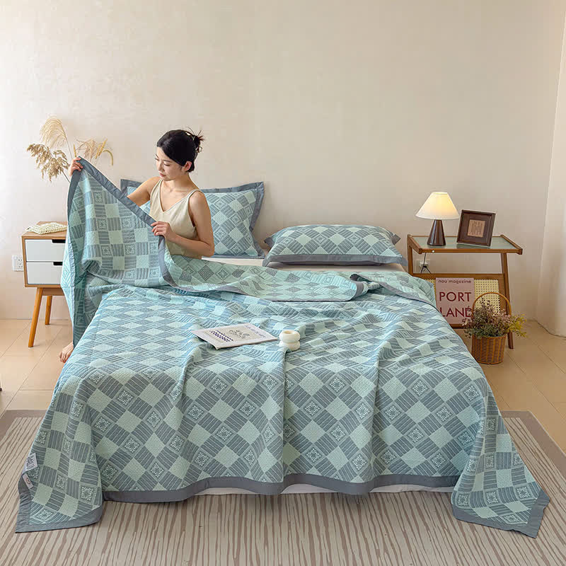 Reversible 3-layer Geometric Jacquard Blanket Quilt - image 1
