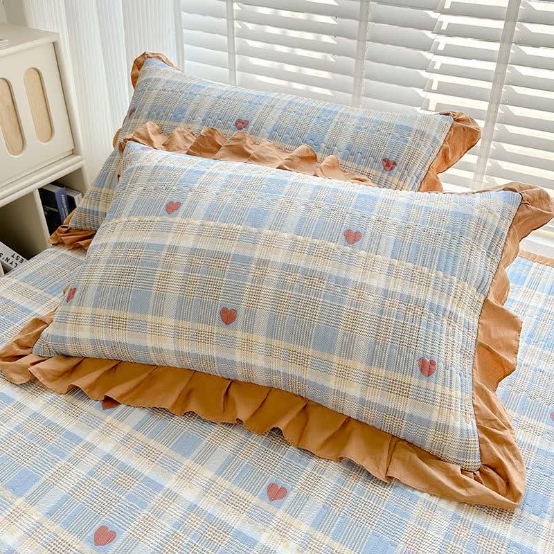 Plaid & Heart Print Cotton Twill Coverlet - image 4