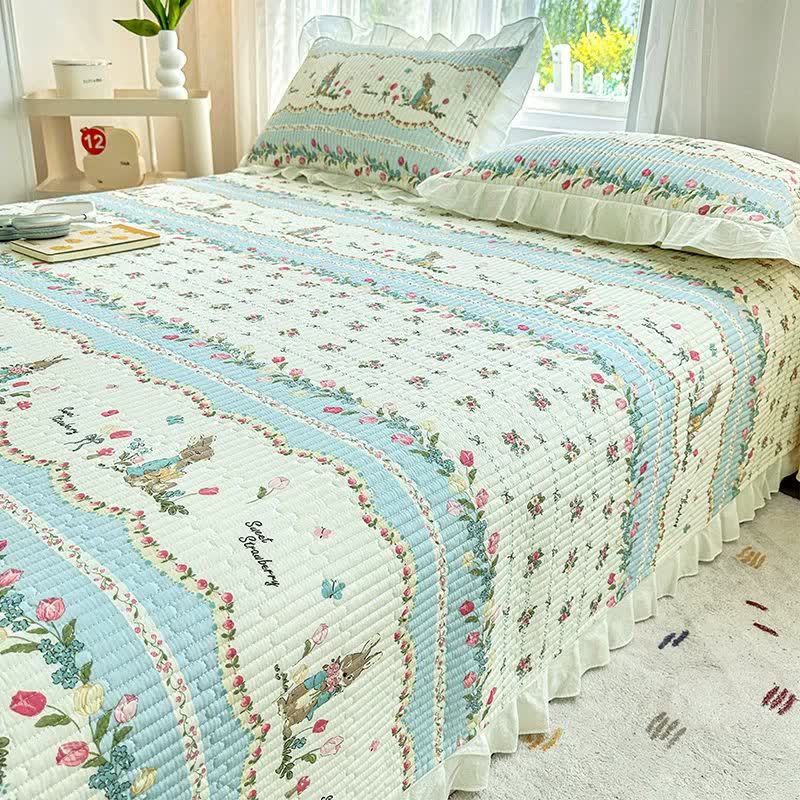 Floral Bunny Print Cotton Twill Coverlet - image 2