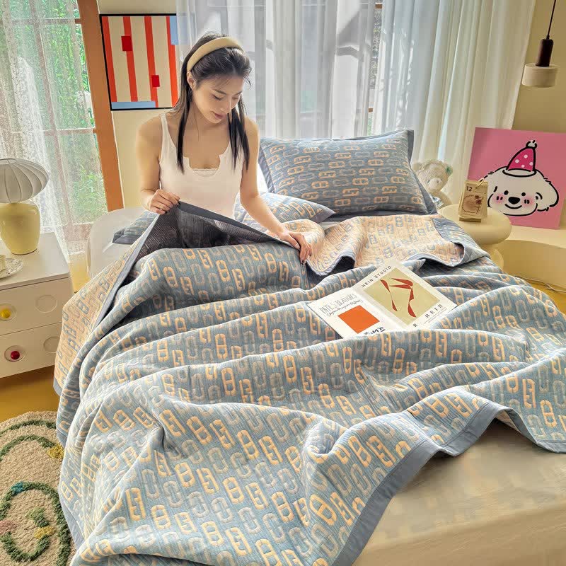Geometric Jacquard Cotton Double Gauze Quilt - image 6