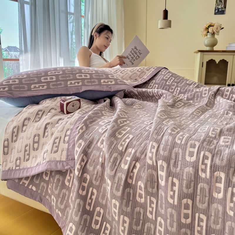 Geometric Jacquard Cotton Double Gauze Quilt - image 2