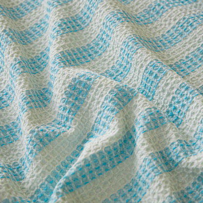 Textured Plaid Woven Bedspread with Scalloped Edge - image 3