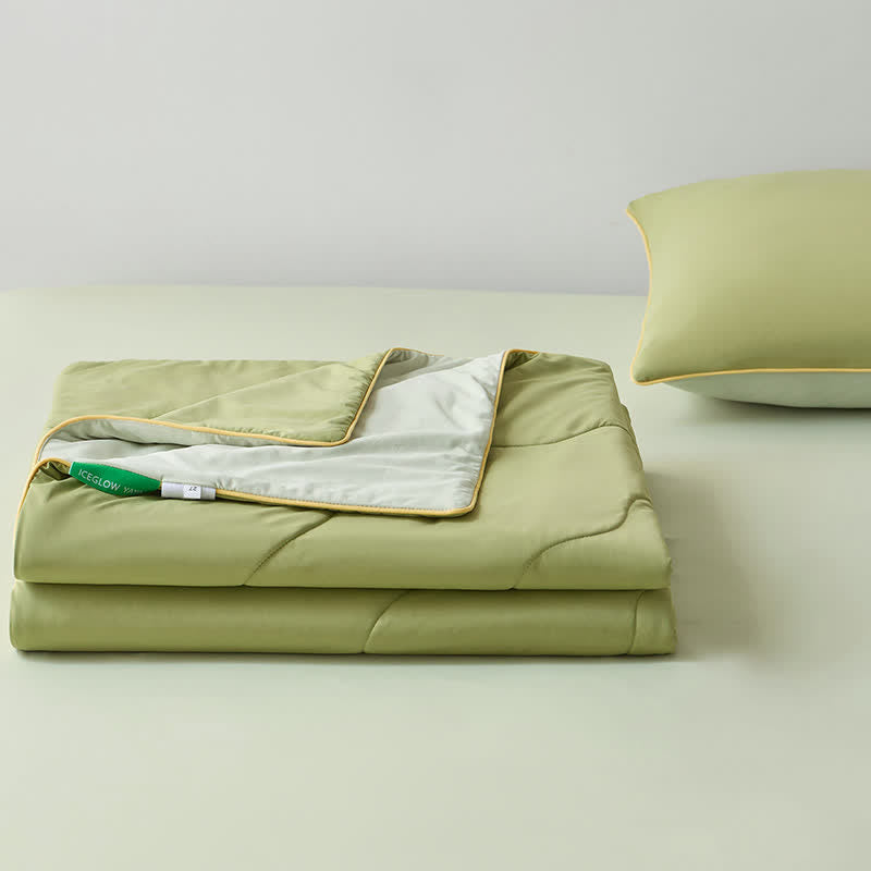 Double-Sided Cooling Lightweight Summer Comforter - Green - 79" × 91"  - image 6