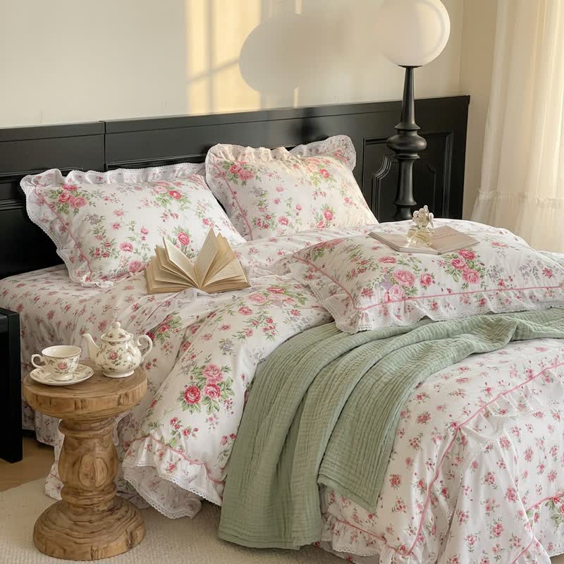 Romantic Rose Ruffle Bedding Set - image 3