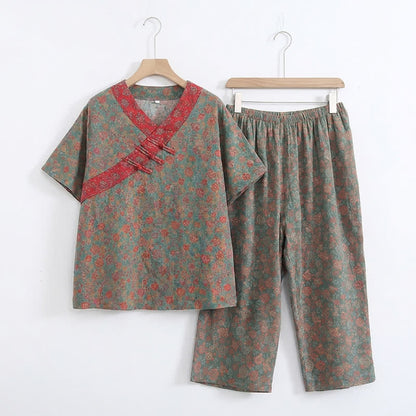 Plus Size Floral Cropped Capris Pants Loungewear - image 13
