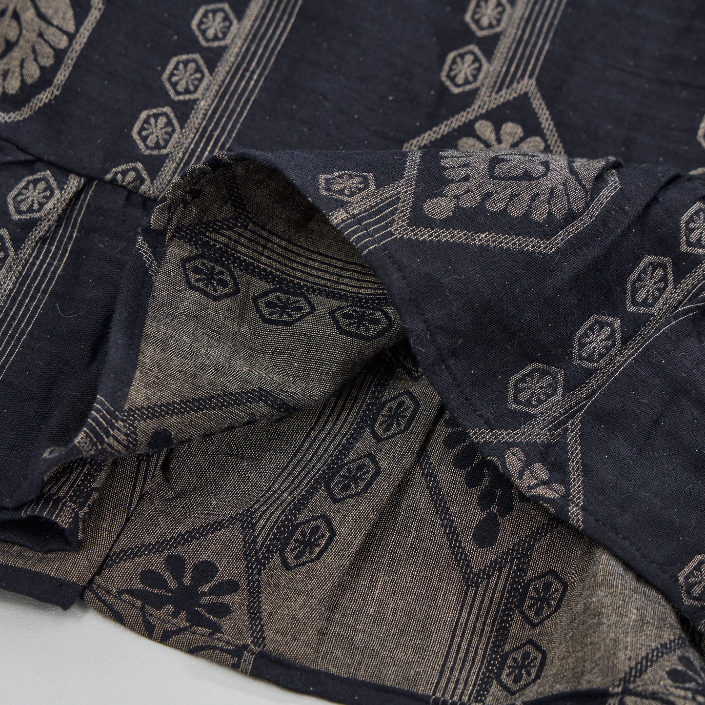Vintage Navy Blue Geometric Cotton Nightdress - image 5
