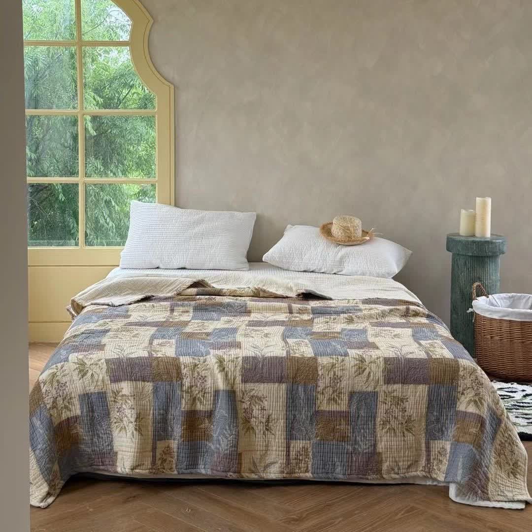 Vintage Patchwork Cotton Bedspread Quilt - Queen - image 0