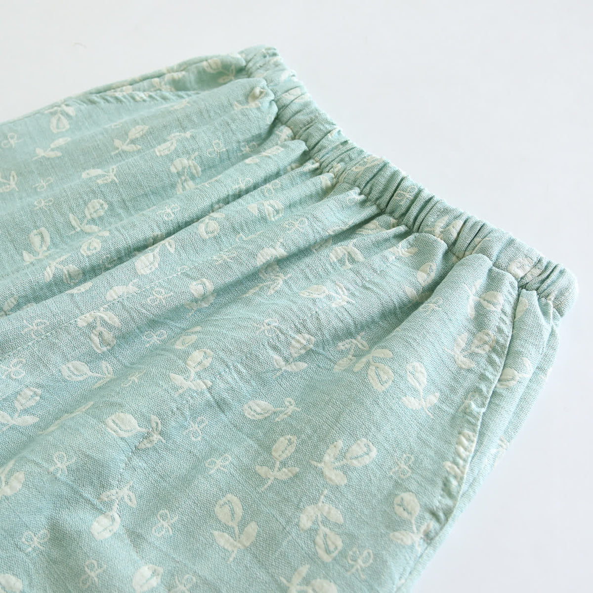 Cotton Gauze Leaf Print Pajama Set - image 10