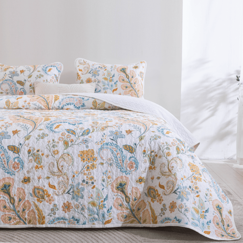 Country Style Multicolor Flower Cotton Quilt Set - image 1