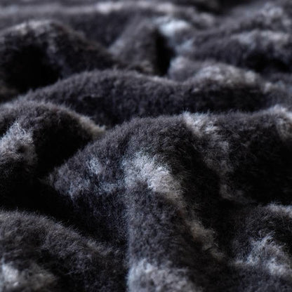 Vintage Floral Plush Feece Throw Blanket - image 6