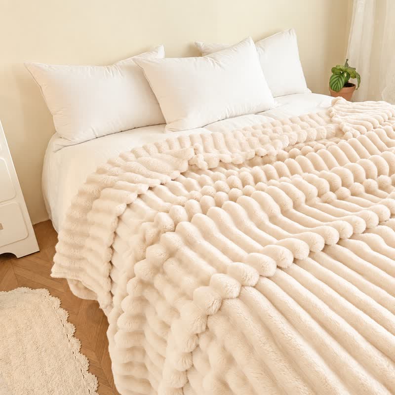 Soft & Warm Cozy Fleece Blanket - image 13