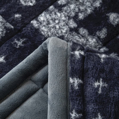 Blue Snowflake Quilted Fluffy Blanket - image 6