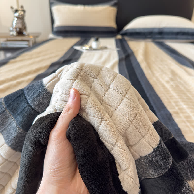 Geometric Grid Stripe Soft Throw Blanket - image 31