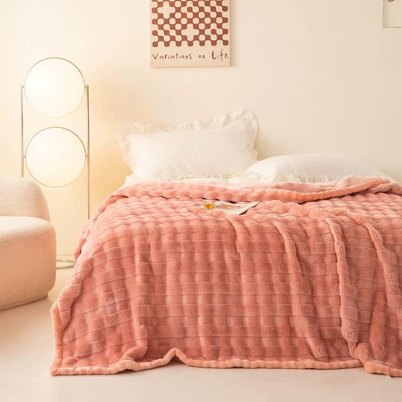 Grid Embossed Thickened Thermal Blanket - image 7