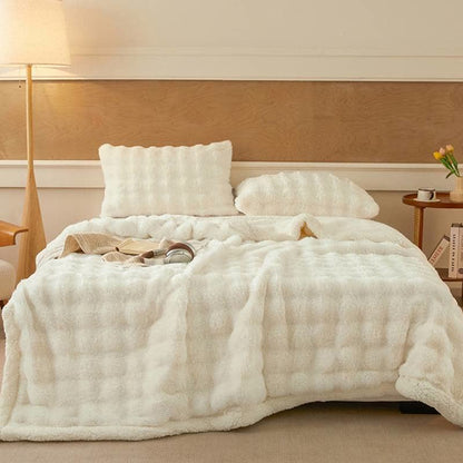 Wavy Plush Fleece Double-Layer Sherpa Blanket - White - 2PCS Pillowcases - 19" x 29" - image 8
