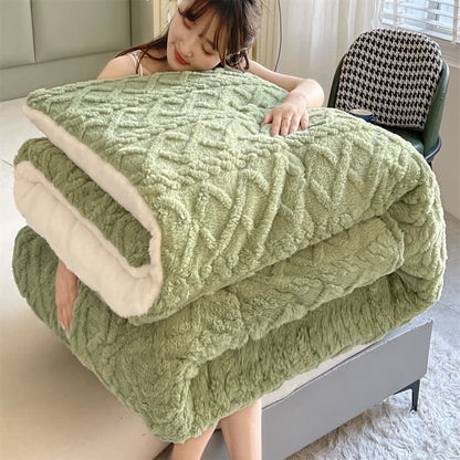 Jacquard Solid Color Comfy Fluffy Blanket