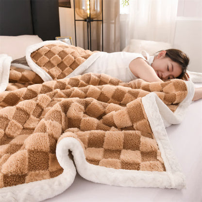 Fashion Checkerboard Thick Warm Throw Blanket