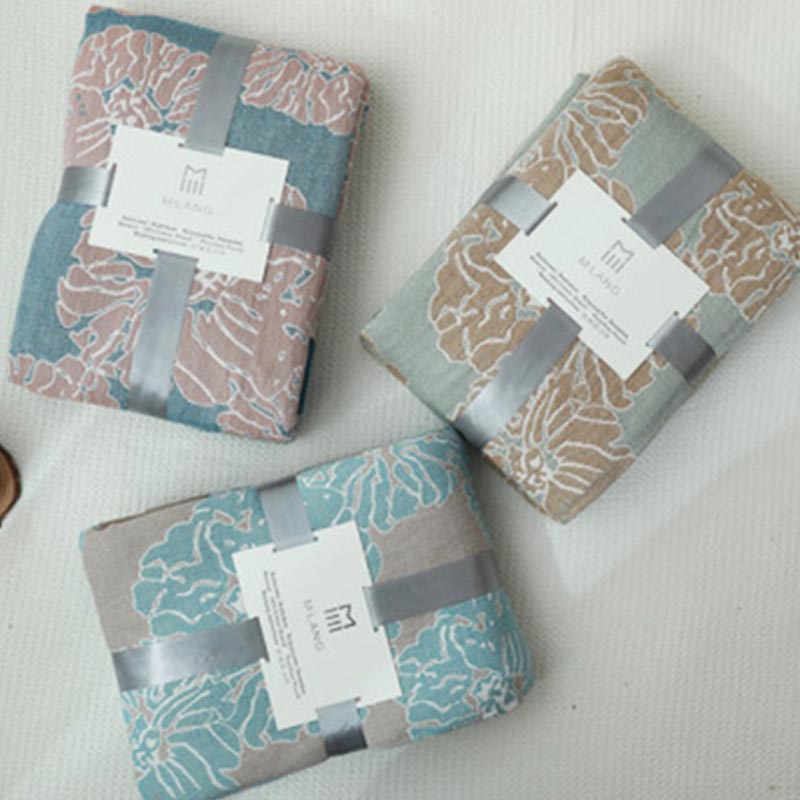 Lightweight Peony Cotton  Reversible Quilt