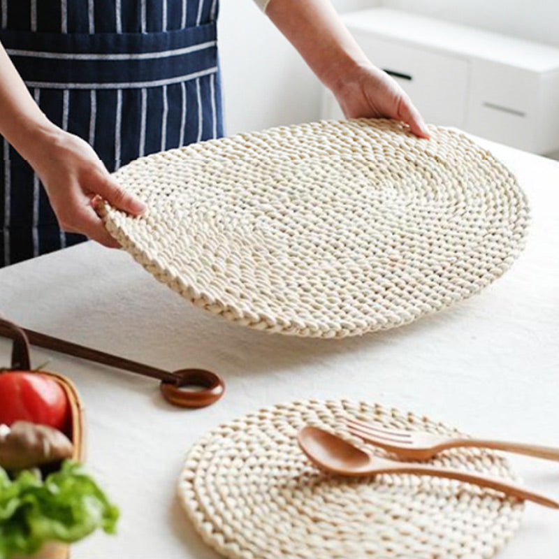 Ownkoti Oval Woven Placemats Table Mats (2PCS)