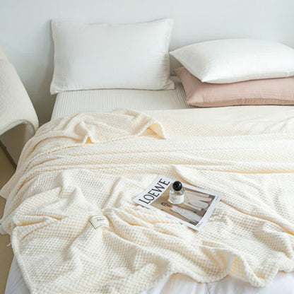 Modern Lightweight Soft Throw Blanket