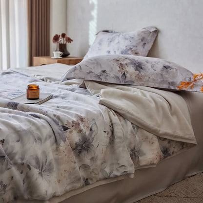 Luxurious Floral Soft Lyocell Summer Quilt