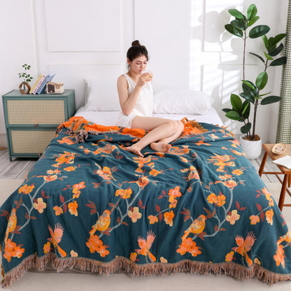 Magpie Floral Cotton Reversible Tassel Quilt