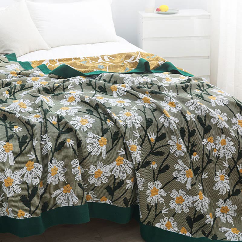 Daisy Print Cotton Soft Reversible Quilt