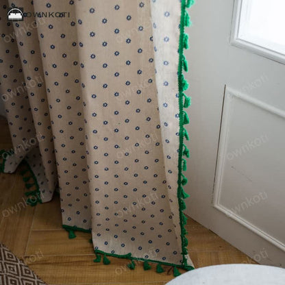 Blue Daisy Green Brim Cotton Curtain