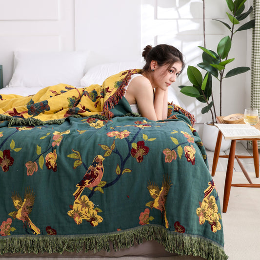 Magpie Floral Cotton Reversible Tassel Quilt