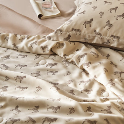 Classic Zebra Smooth Summer Bedding