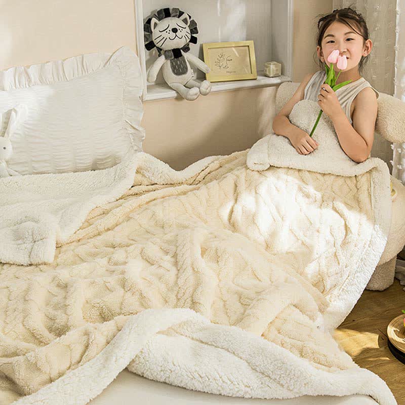 Ownkoti Puffy Cozy Reversible Throw Blanket