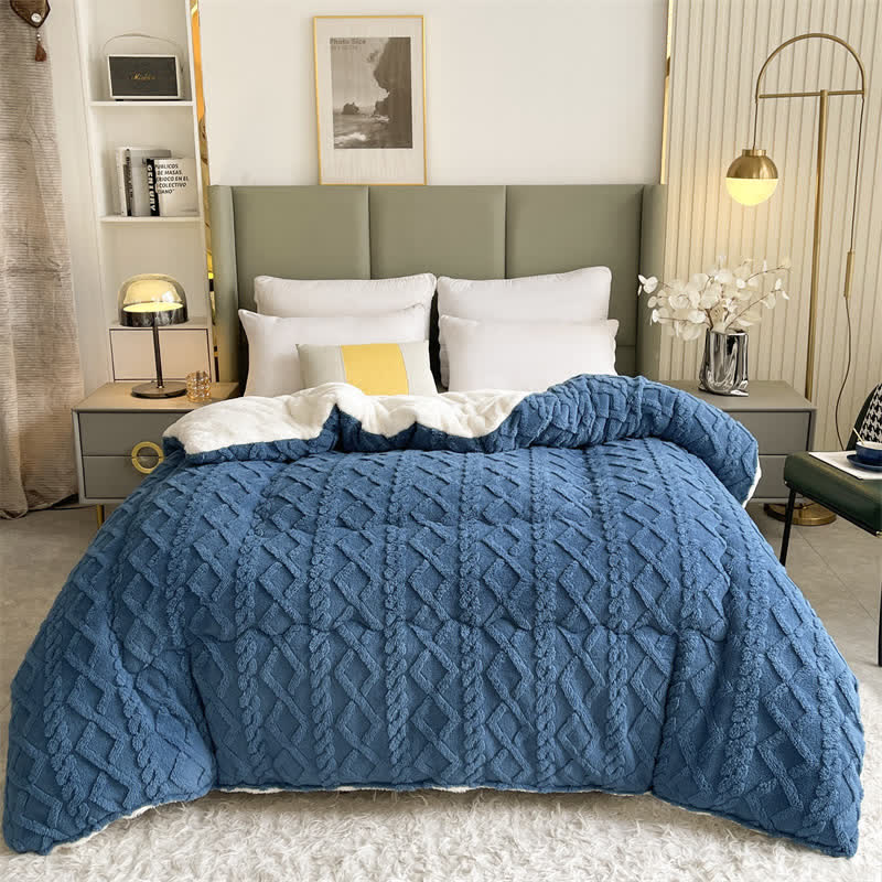 Jacquard Solid Color Comfy Fluffy Blanket