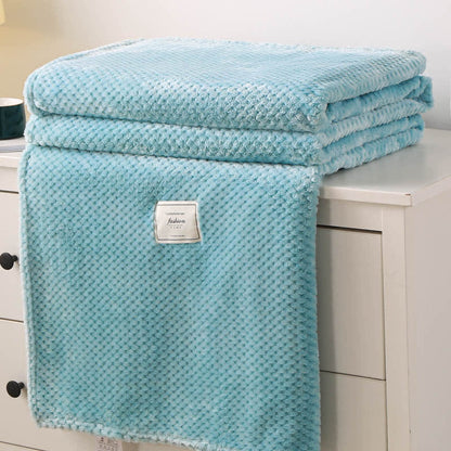 Modern Lightweight Soft Throw Blanket