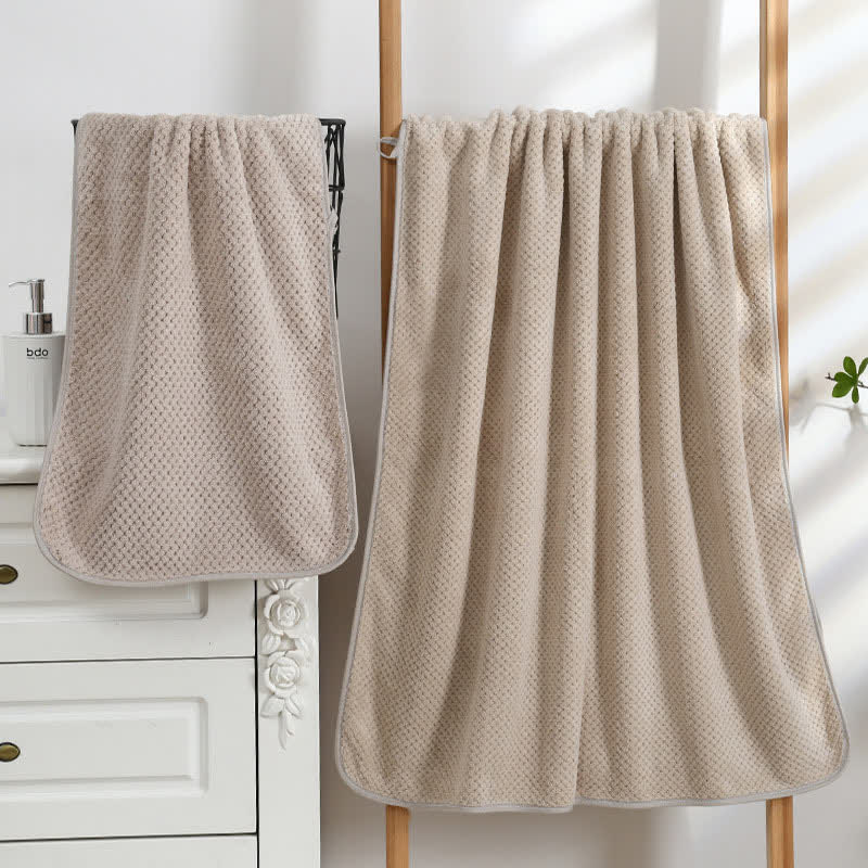 Solid Color Soft Breathable Bath Towel