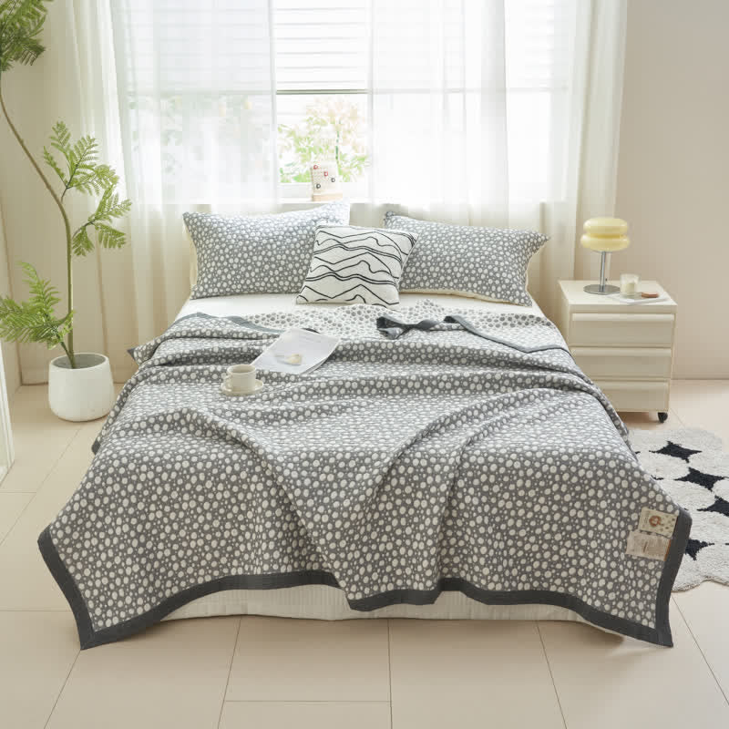 Breathable Summer Cotton Gauze Lightweight Quilt