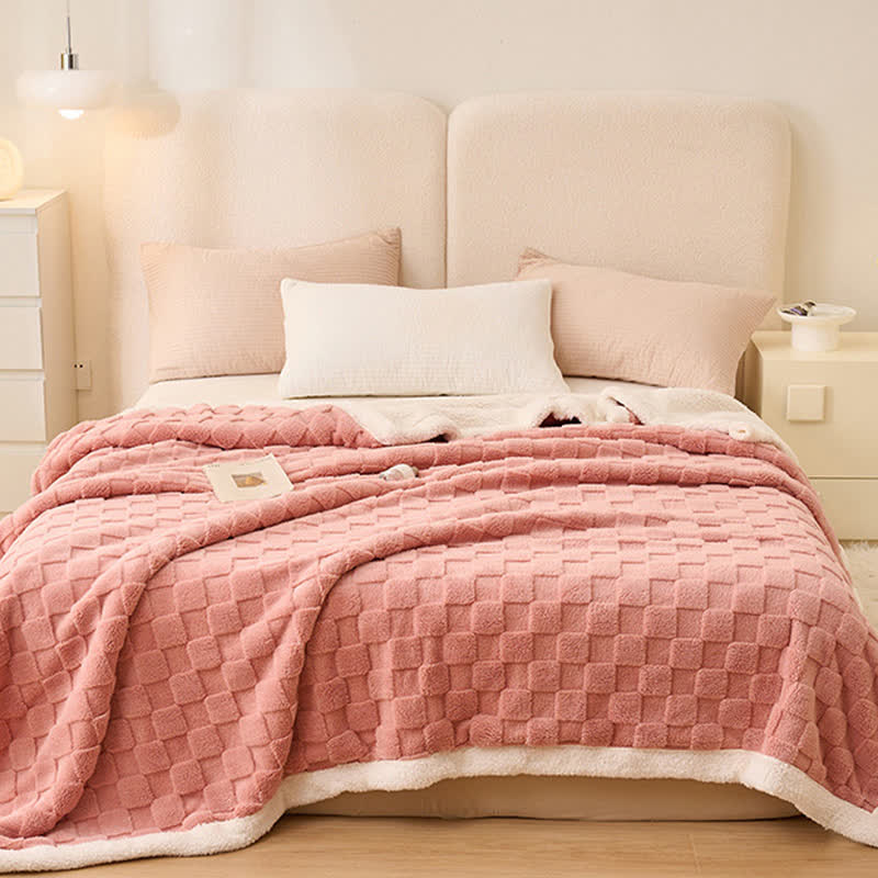 Checkerboard Texture Soft Fluffy Fleece Blanket